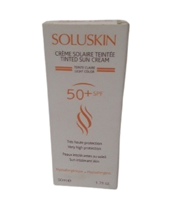 soluskin-creme-solaire-spf50-teinte-50ml-parapharmacie-maroc-removebg-preview.jpg